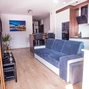 apartment-in-the-city-center.hotelswroclaw.com/