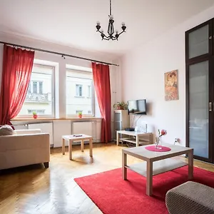 elegant-apartment-ordynacka.warsawhotelspoland.com/